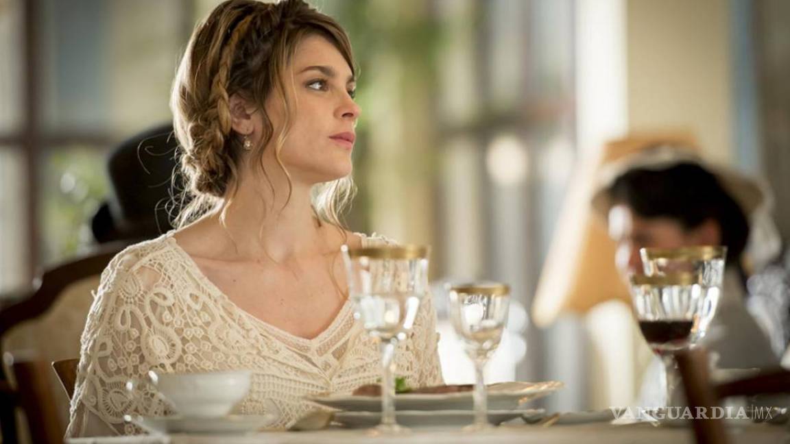 Irene Azuela conquista nuevos públicos con &quot;El gran hotel&quot;