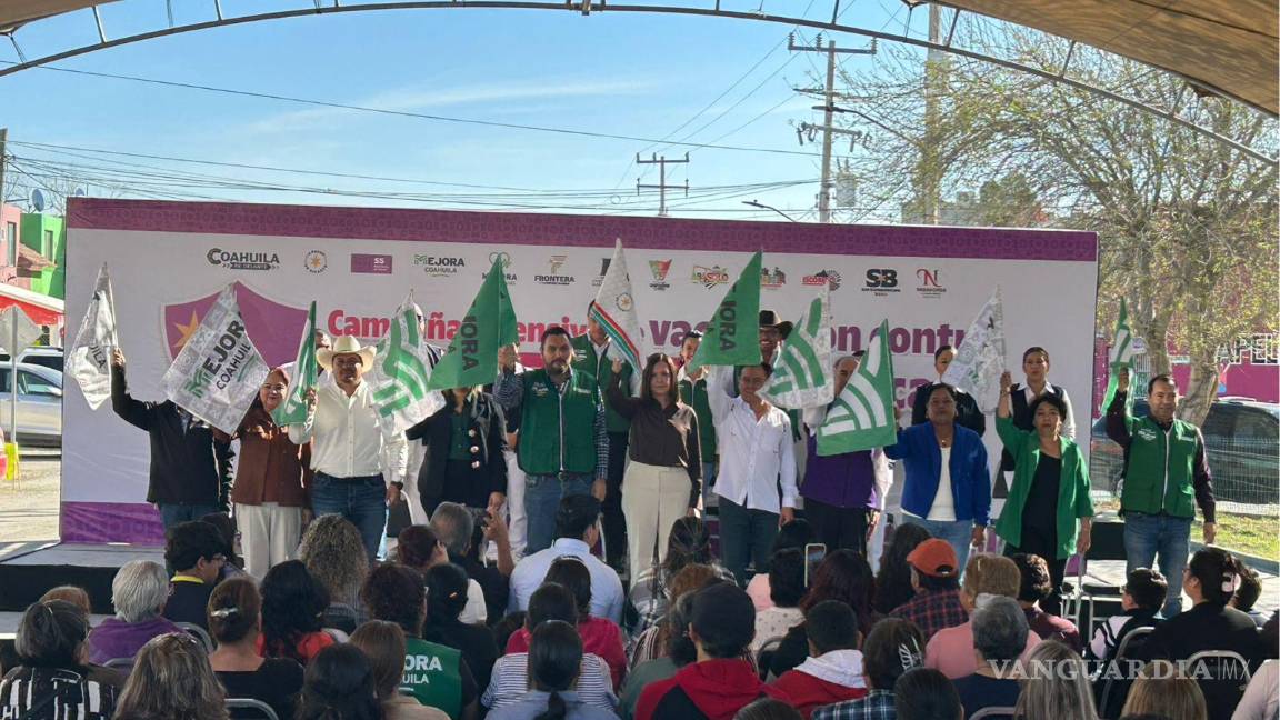 $!El titular de la Cuarta Jurisdicción Sanitaria destacó que la vacunación es la medida más eficaz para prevenir brotes de sarampión.