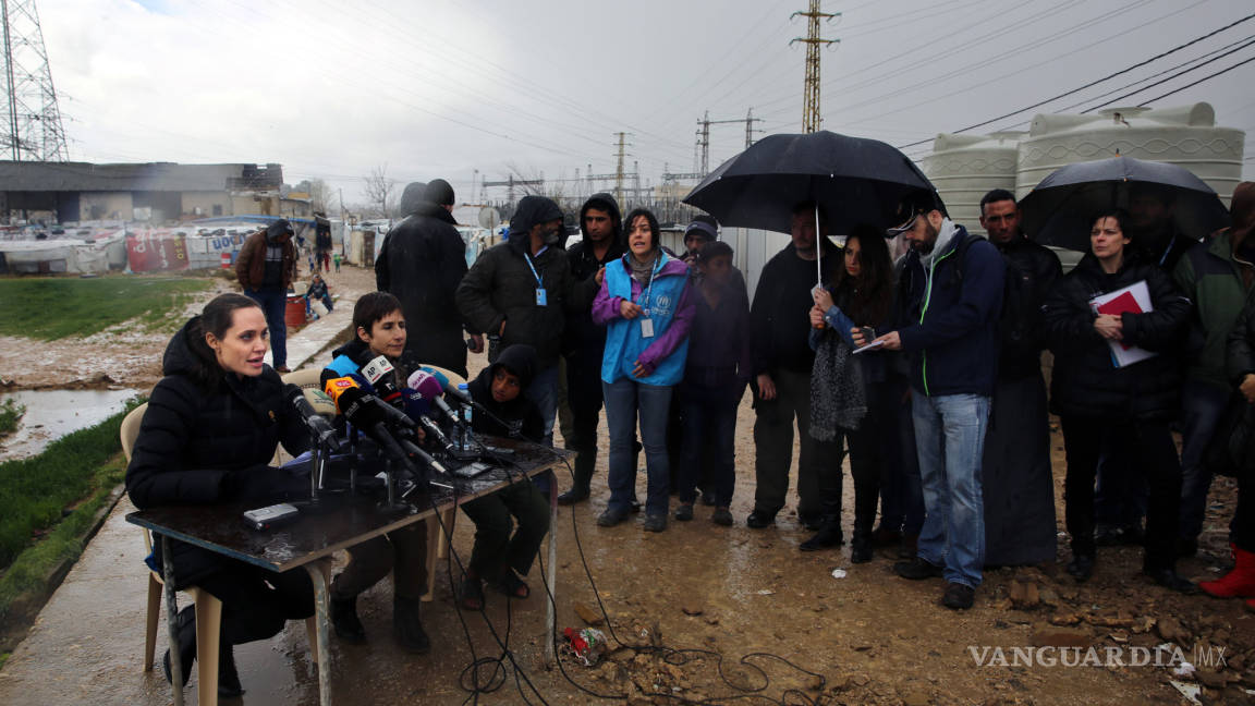 $!El mundo le ha fallado a los refugiados, afirma Angelina Jolie