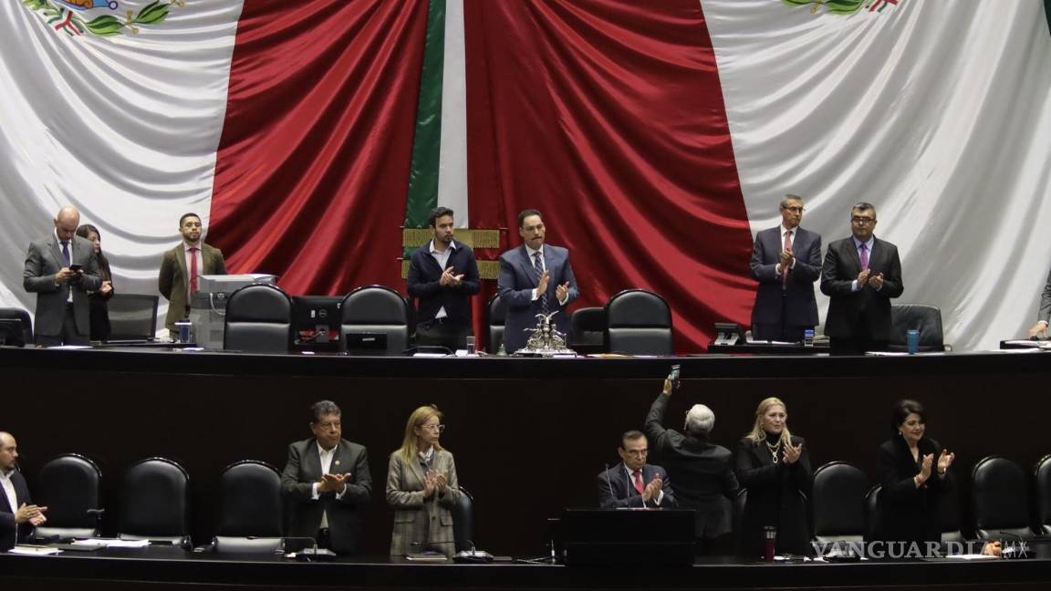 $!Se espera que este viernes las comisiones de Vivienda y de Trabajo discutan la propuesta de crear una empresa filial encargada de construir vivienda.