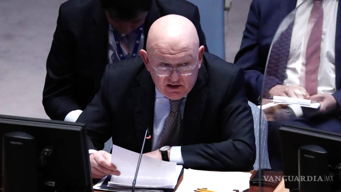 $!New York (United States), 06/04/2022.- Russian Ambassador to the United Nations Vassily Nebenzia speaks during a United Nations Security Council meeting on the situation in Ukraine amid the Russian military invasion, at the United Nations headquarters, in New York, New York, USA, 05 April 2022. (Rusia, Ucrania, Estados Unidos, Nueva York) EFE/EPA/PETER FOLEY