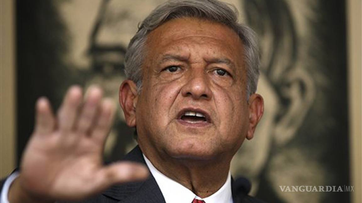 $!Se desborda violencia: saquean y roban gasolina