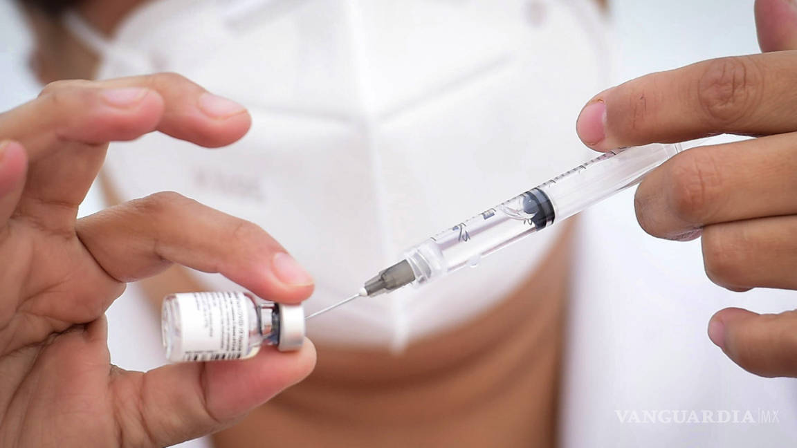 Juez ordena vacunar contra COVID a mujer que se amparó
