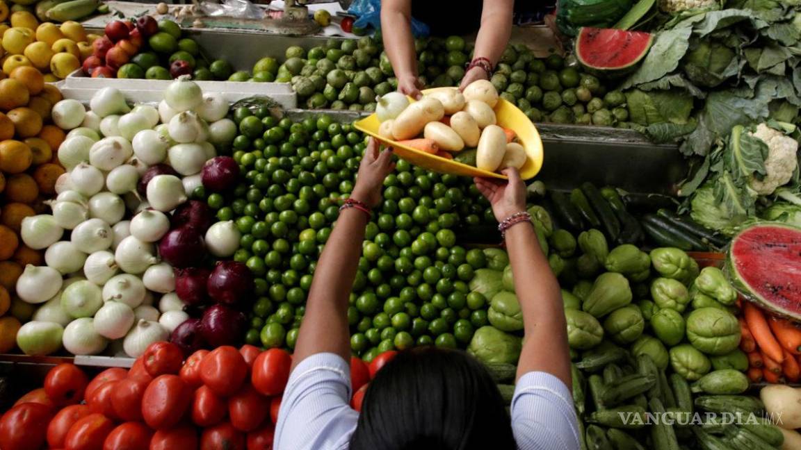 $!Los servicios y los alimentos son factores que han incidido para que la inflación no baje a mayor velocidad.