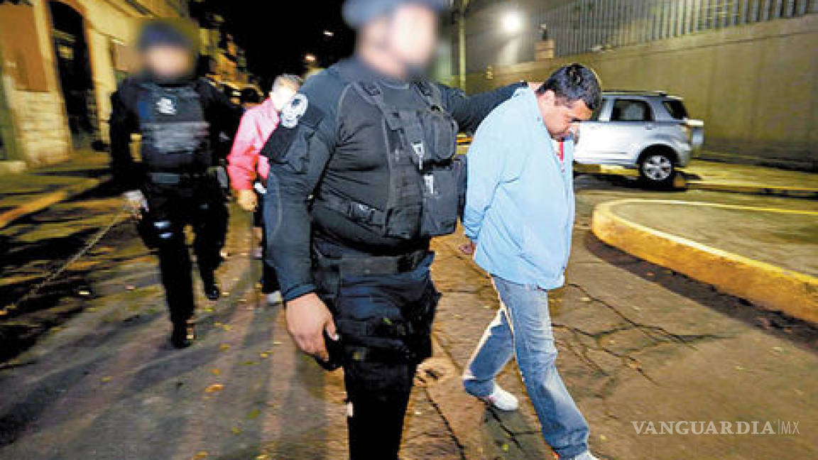 Ingresan a prisión agentes de la PGR que secuestraron a extranjeras