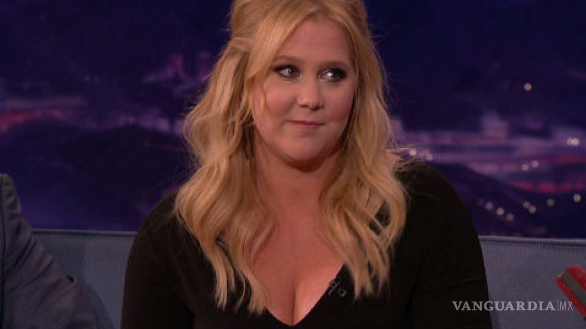 Hospitalizan a Amy Schumer