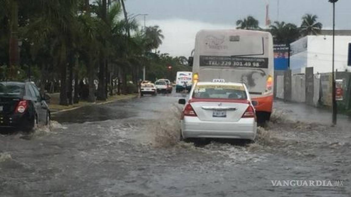 Lluvias dejan inundaciones en Veracruz