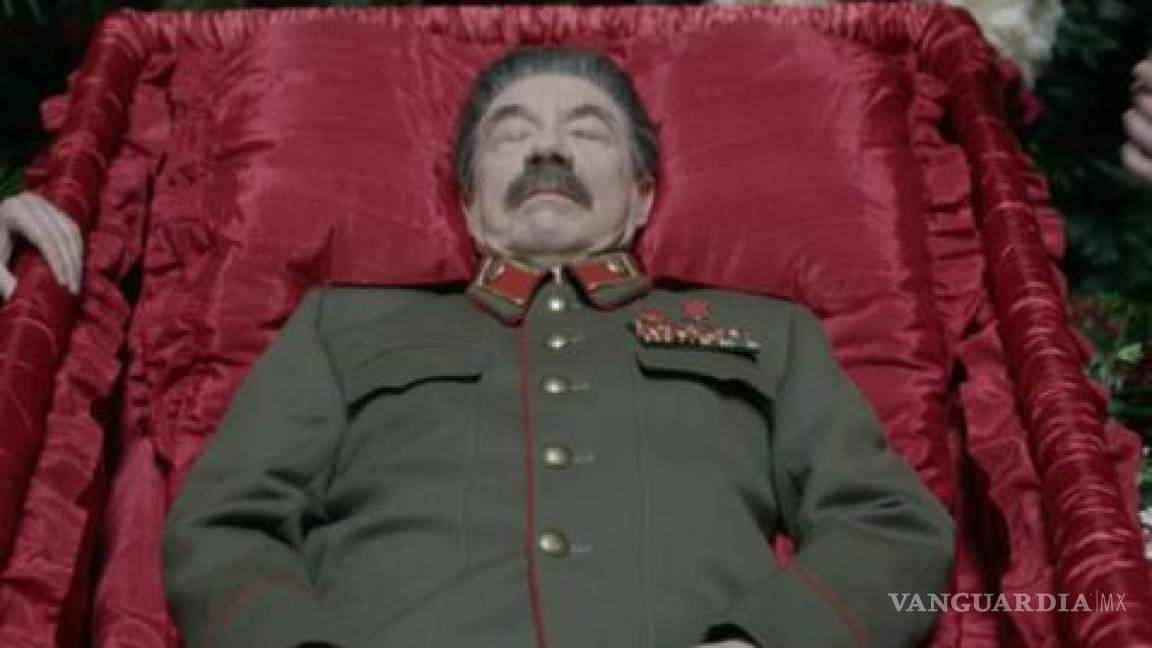 ¡Rusos no pueden reírse de Stalin! Censuran comedia sobre su muerte