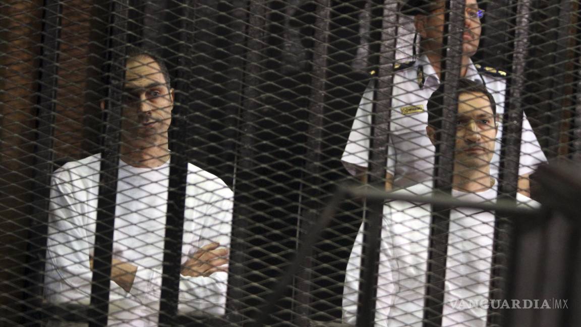 Justicia egipcia ordena la liberación de los hijos de Mubarak