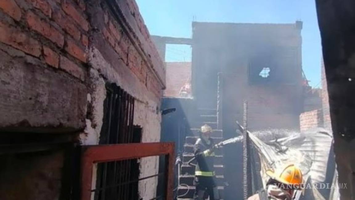 Fallecen dos menores por incendio de casa en Aguascalientes
