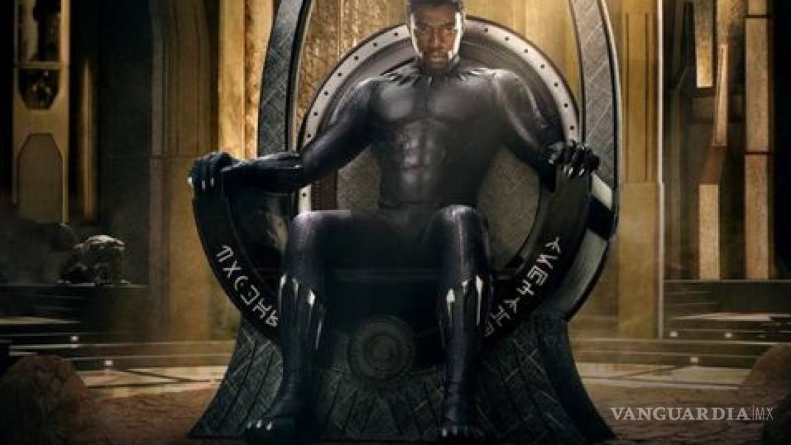'Black Panther' llega al trono en nuevo póster