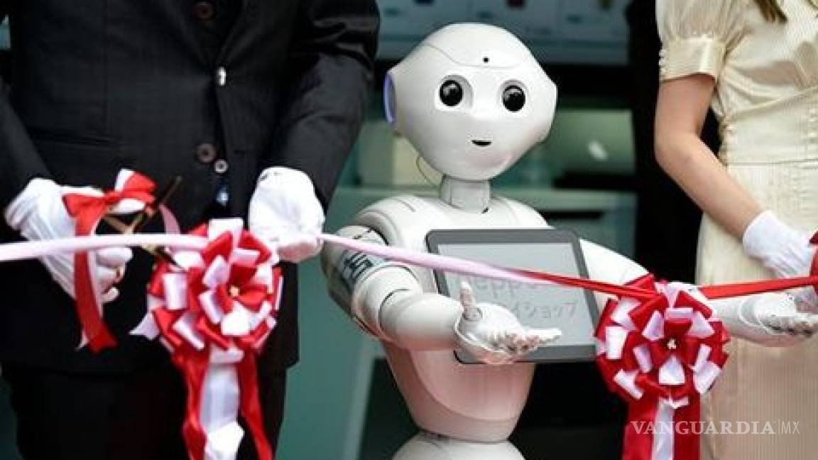 Abre primera tienda que es atendida sólo por robots