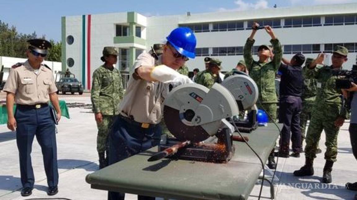 Sedena realiza destrucción de armas en Chiapas