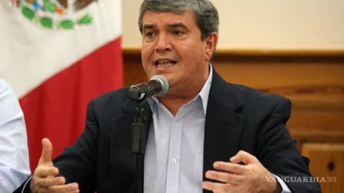 Gobernador interino de Nuevo León llama “chino lamentable” a Osorio Chong