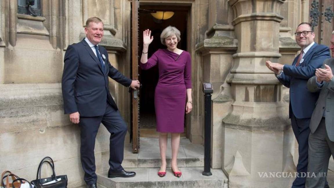 $!Theresa May y Andrea Leadsom se enfrentarán por suceder a Cameron