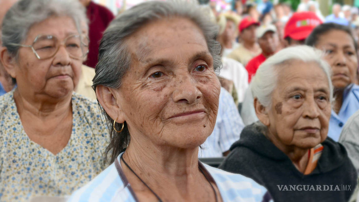 Beneficiarios de 65 y más en Acuña deben revalidar sus datos si no quieren perder su dinero