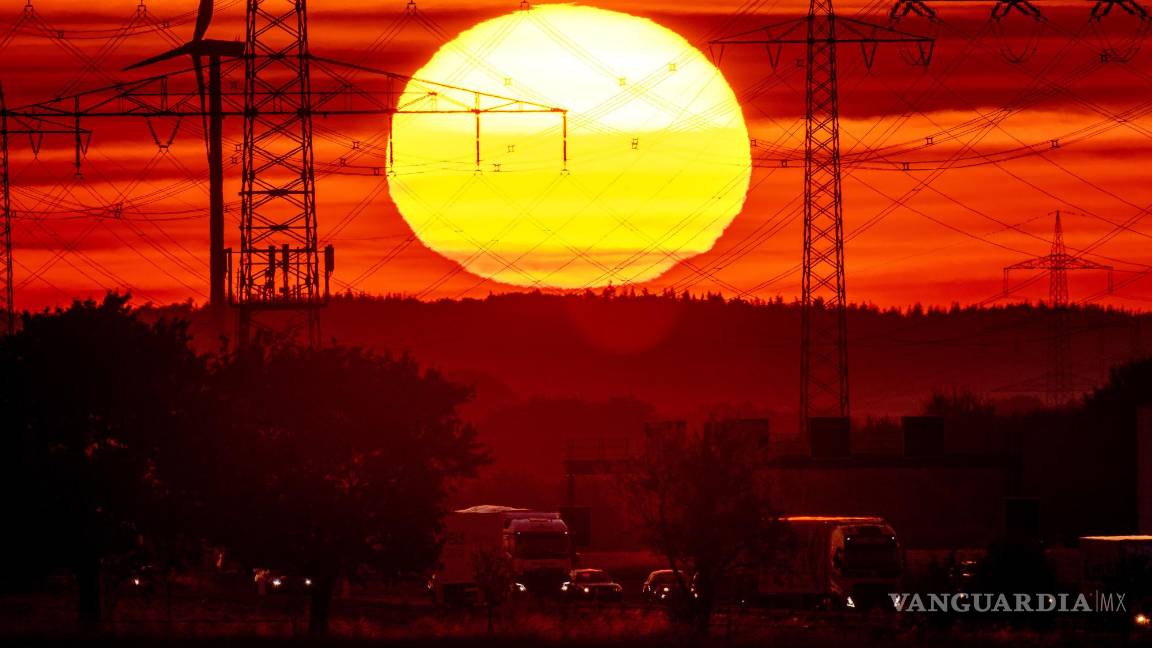 $!El ex científico principal de la NASA James Hansen advierte que el calentamiento global se está acelerando más rápido de lo que muestran la mayoría de los modelos