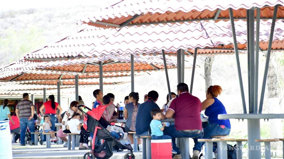 Anuncia Monclova brigada de vacunación en Ecoparque, van contra Sarampión, Rubéola y Paperas