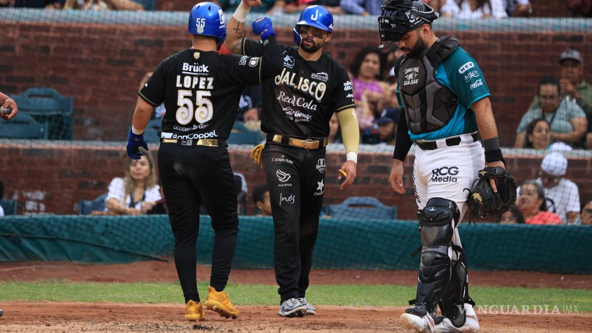 Charros vence 13-12 a Saraperos en Saltillo y los deja fuera de zona de Playoffs