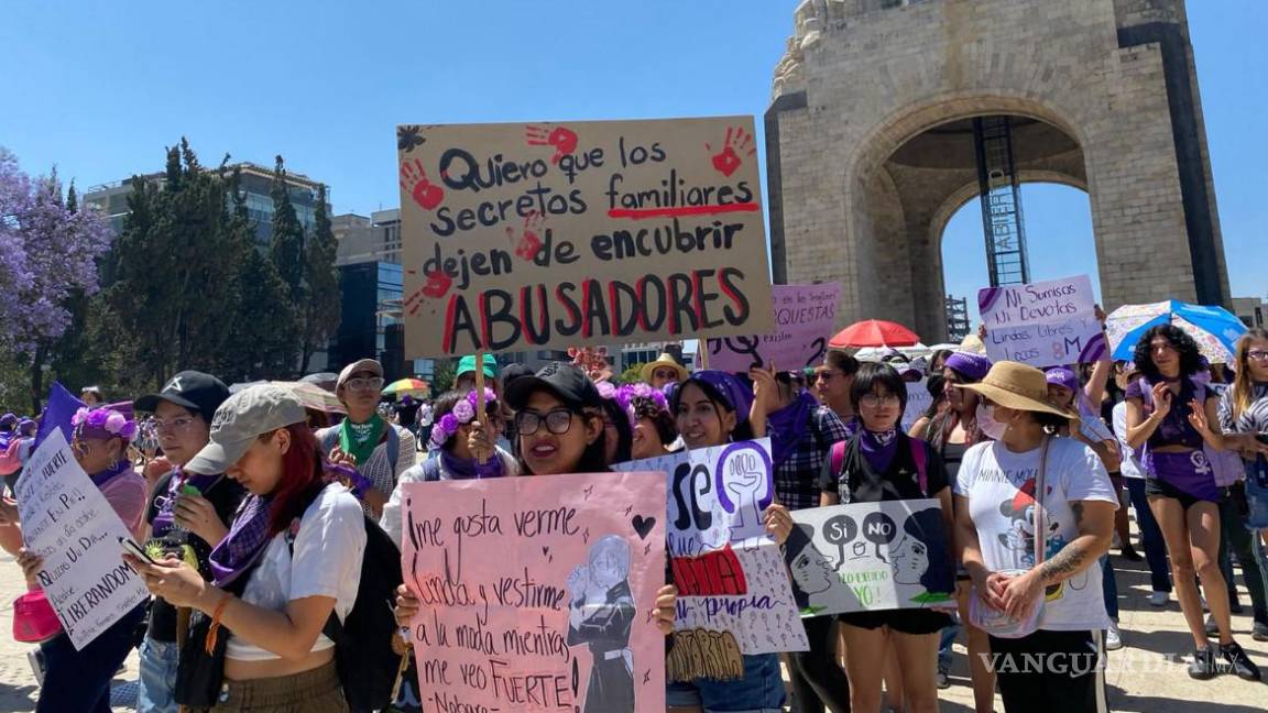 8M: Alzan mexicanas la voz contra la violencia de género