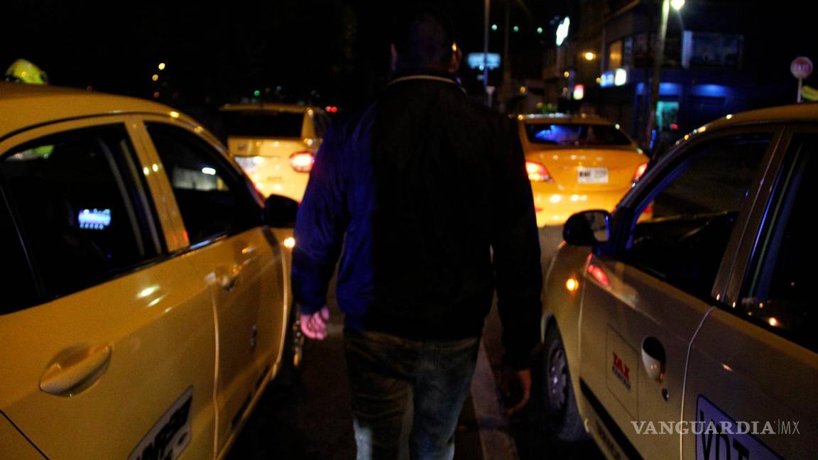 Detienen a taxista por venta clandestina de alcohol; destapa una red de distribución en Saltillo