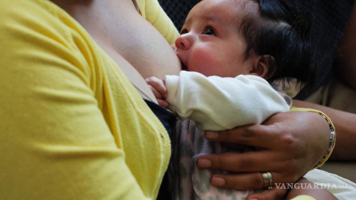Lactancia reduce muertes entre bebés, señalan expertos