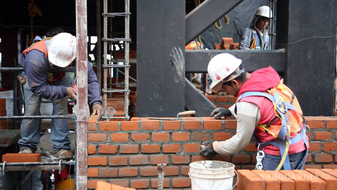 Caída de sector constructor pega a actividad económica en México
