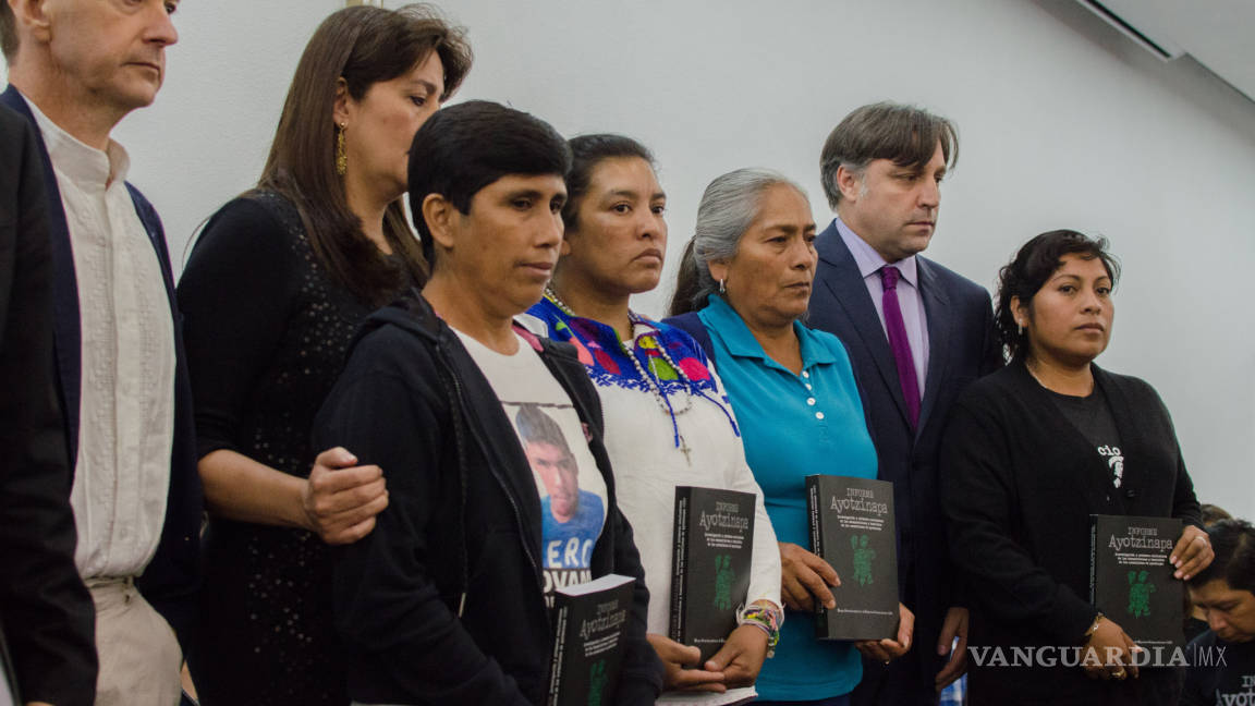 AMLO pide formalmente regreso de grupo de expertos en caso Ayotzinapa