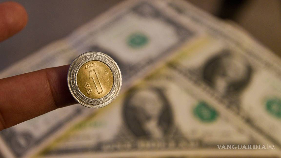 Provocará impuesto de EU caída de 2 mil millones de dólares en remesas a México: BBVA