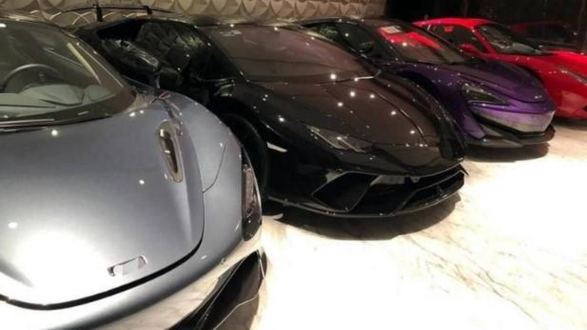 Gobierno de AMLO vende vehículos de lujo cómo Ferrari, Lamborghini y McLaren que le confiscaron a hackers, sin fallo judicial