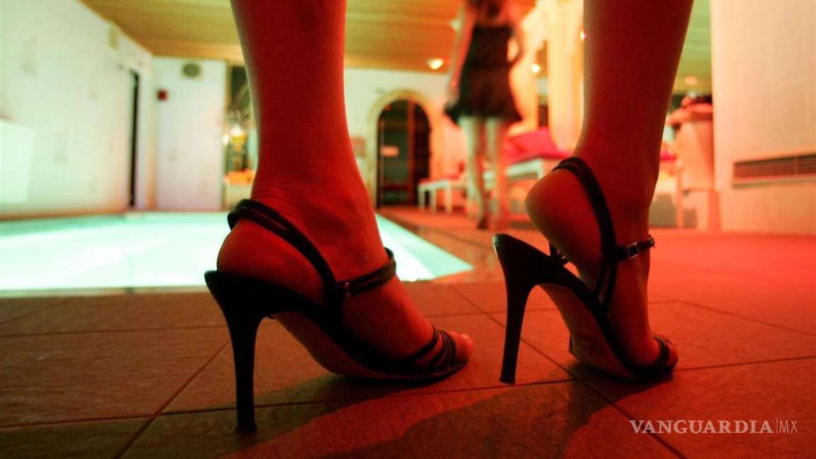 Prostitutas... o 'mujeres alegres profesionales' (Crónica de Jesús Peña)