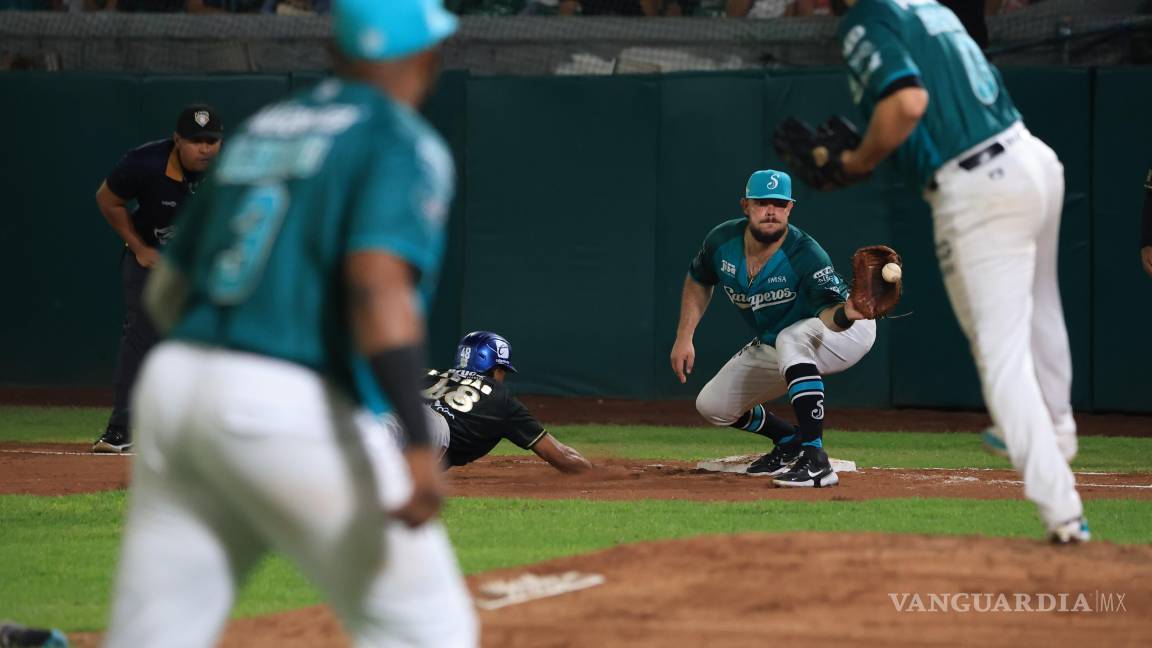 $!Charros y Saraperos protagonizaron un duelo lleno de emociones.