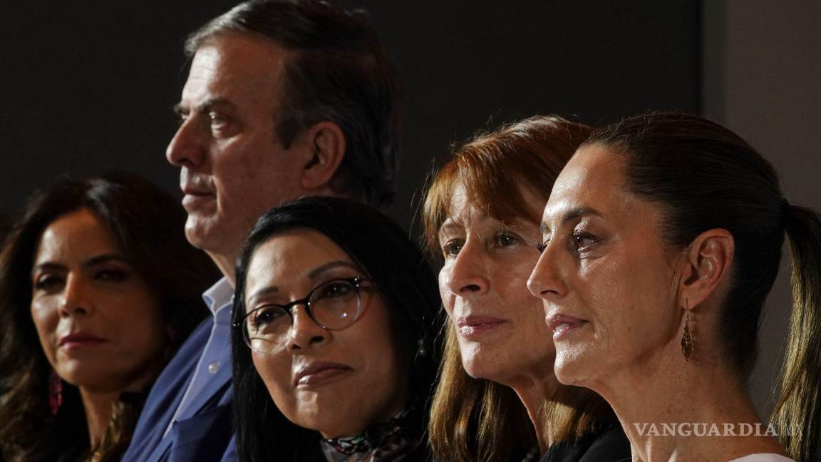 $!Claudia Sheinbaum, candidata a la presidencia por la coalición Sigamos Haciendo Historia (Morena-PVEM-PT), presentó a su equipo de campaña.