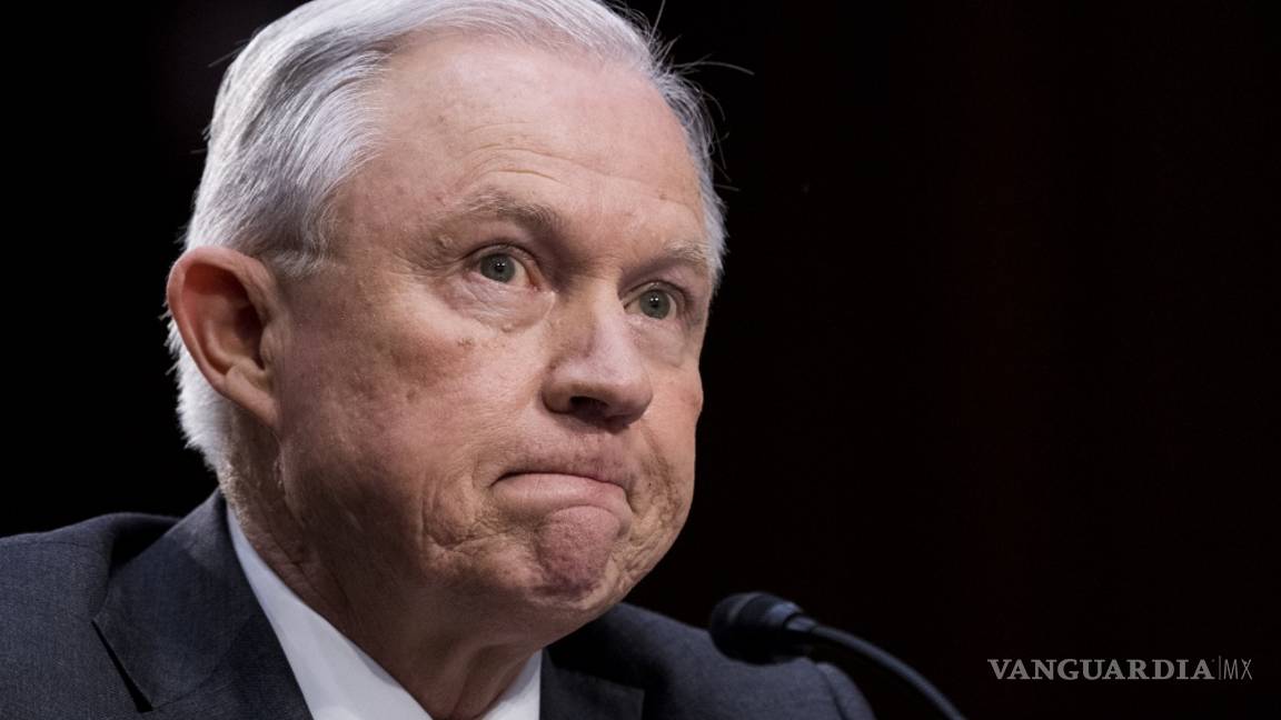 $!Se arrepiente Donald Trump de haber nombrado fiscal general a Jeff Sessions
