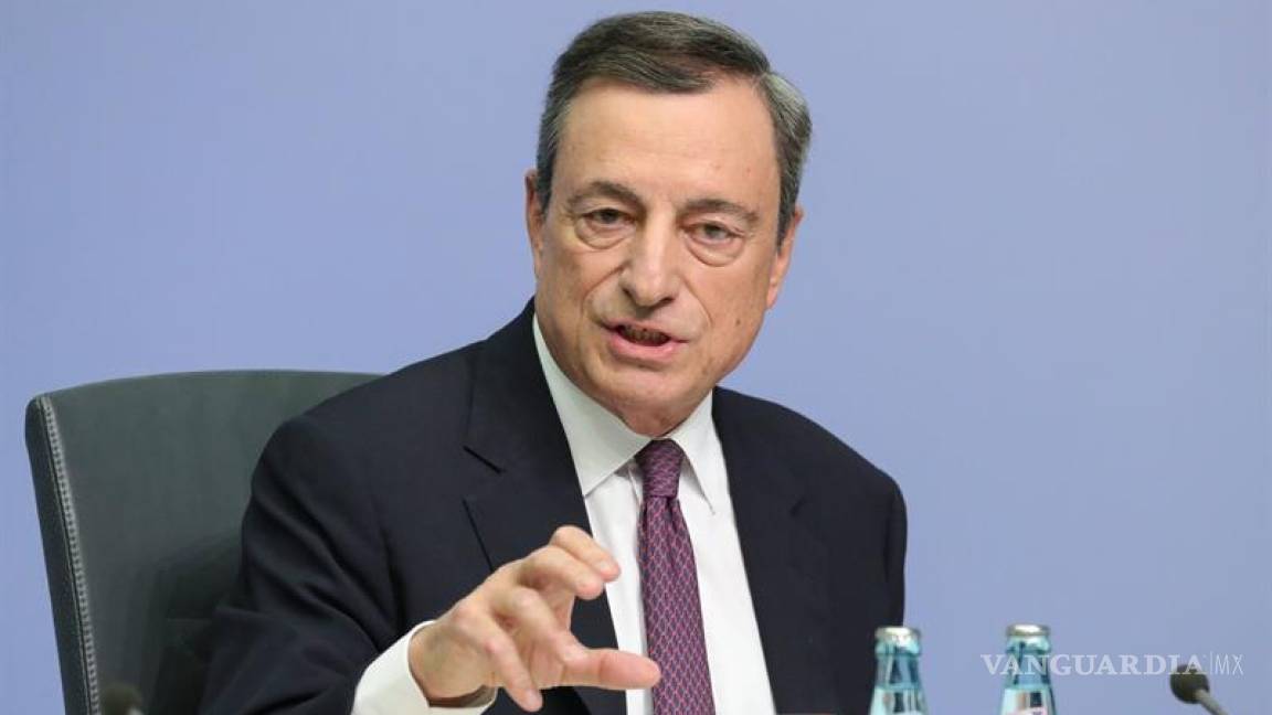 Reduce el BCE 50 por ciento sus compras de deuda