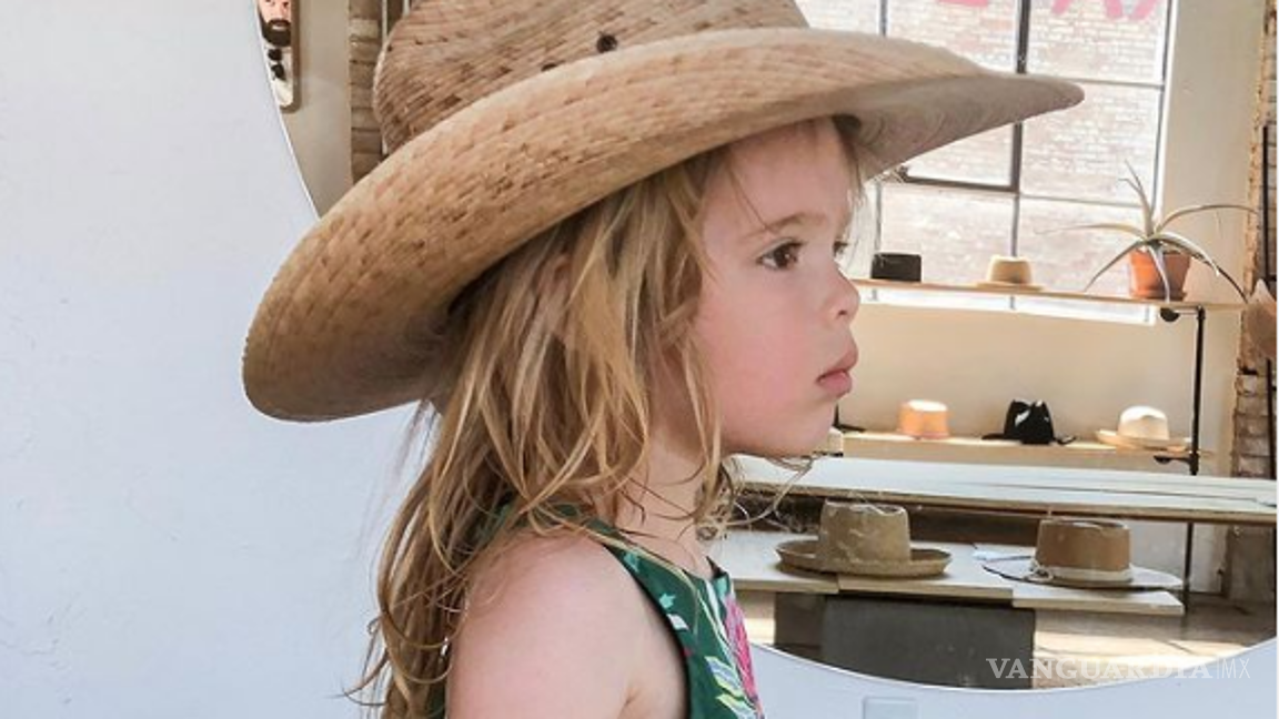 $!Zoomer Coyote es el nombre del pequeño que, a la edad de 5, decidió que la identidad que mejor le corresponde es ser un niño del género masculino, con pronombres he/him, en español, ‘él’.