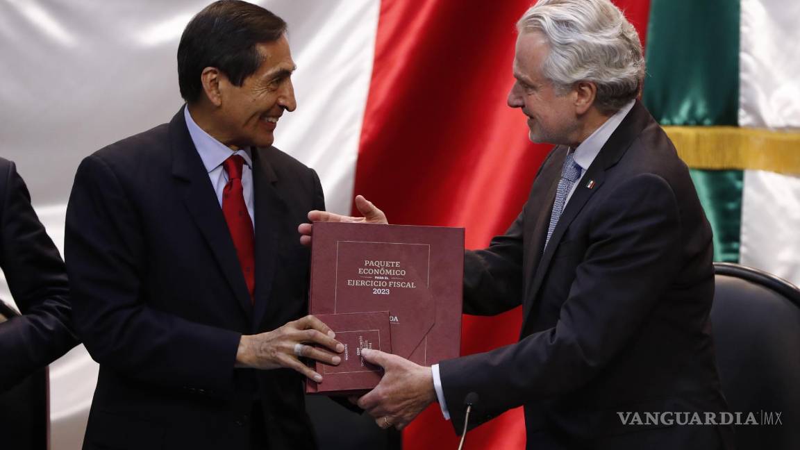 Expertos ven ‘optimista’ e ‘inalcanzable’ Paquete Económico 2023