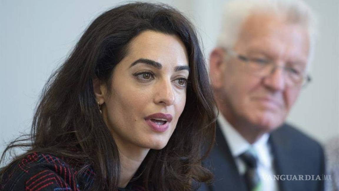 $!Amal Clooney, la voz que defiende a las víctimas del Estado Islámico