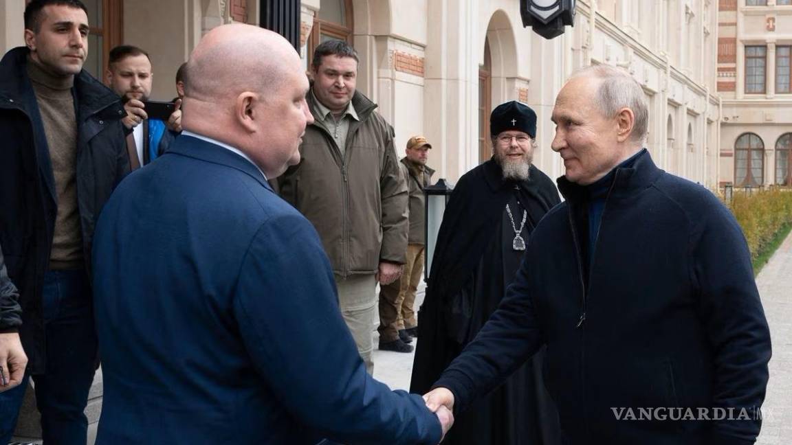 Llega Vladimir Putin a Crimea en aniversario de anexión