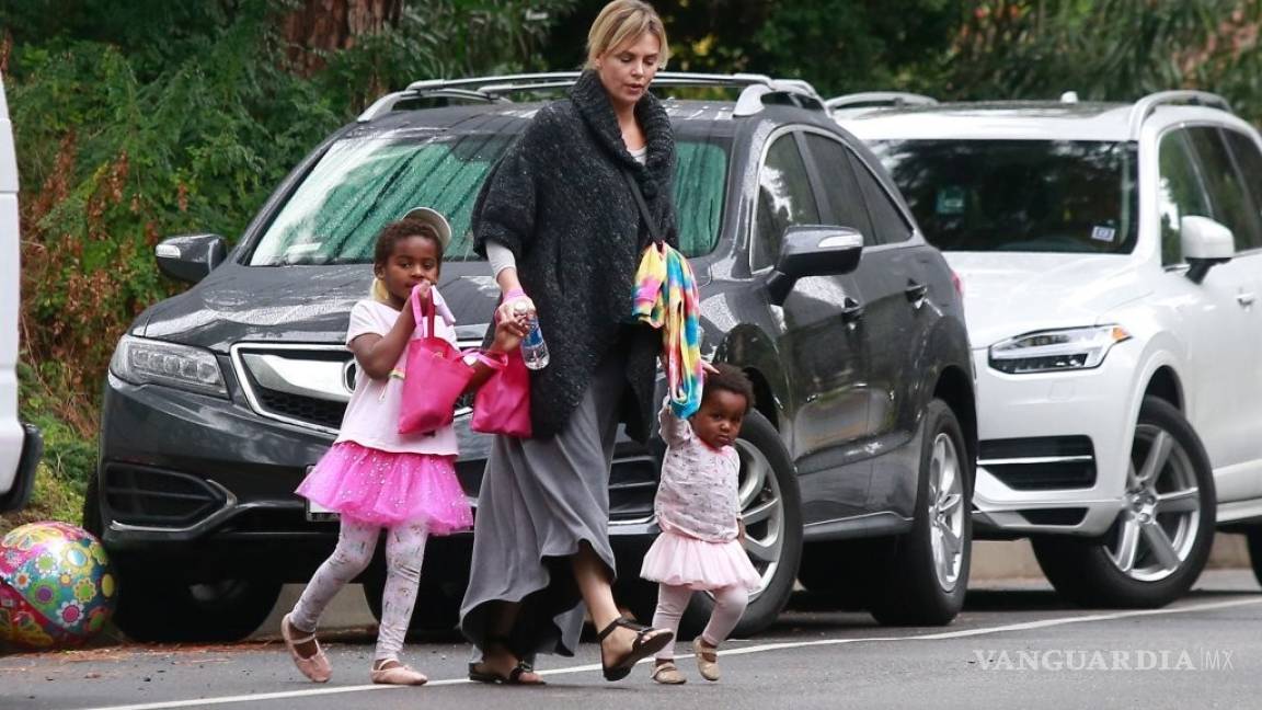 $!Charlize Theron: 'Asusto a los hombres'