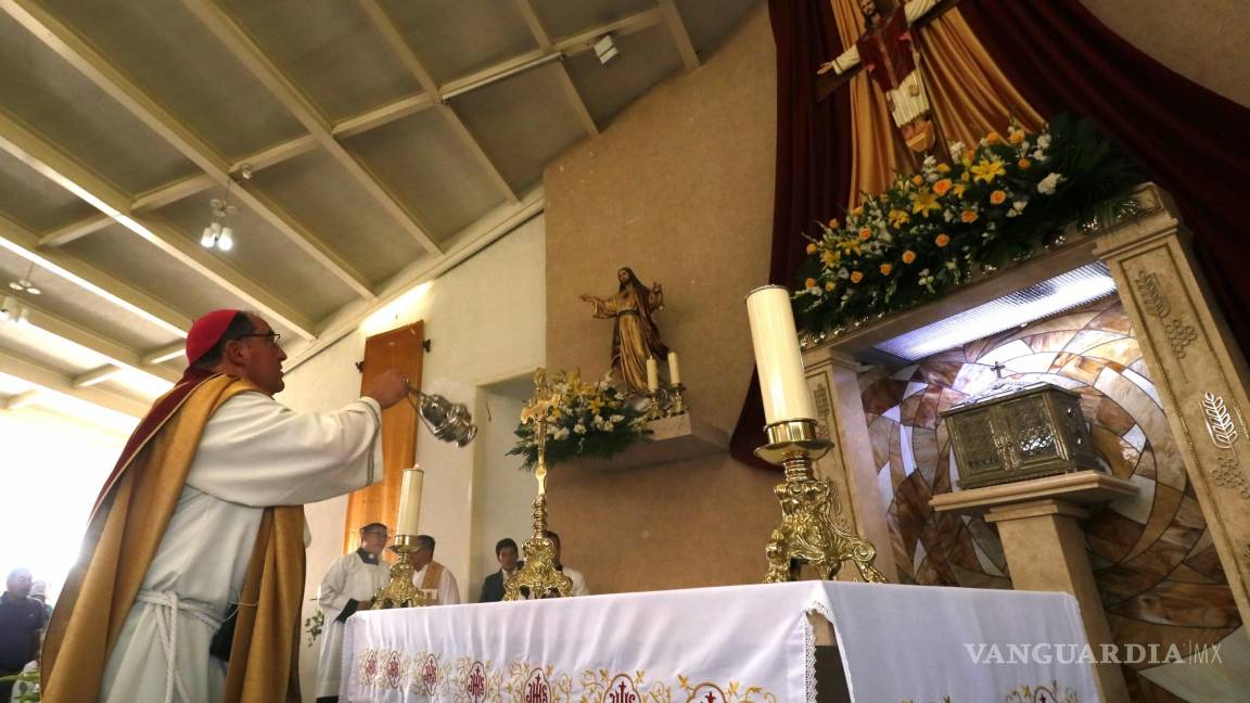 Pide Obispo de Saltillo orar por los países de origen de los migrantes en Coahuila