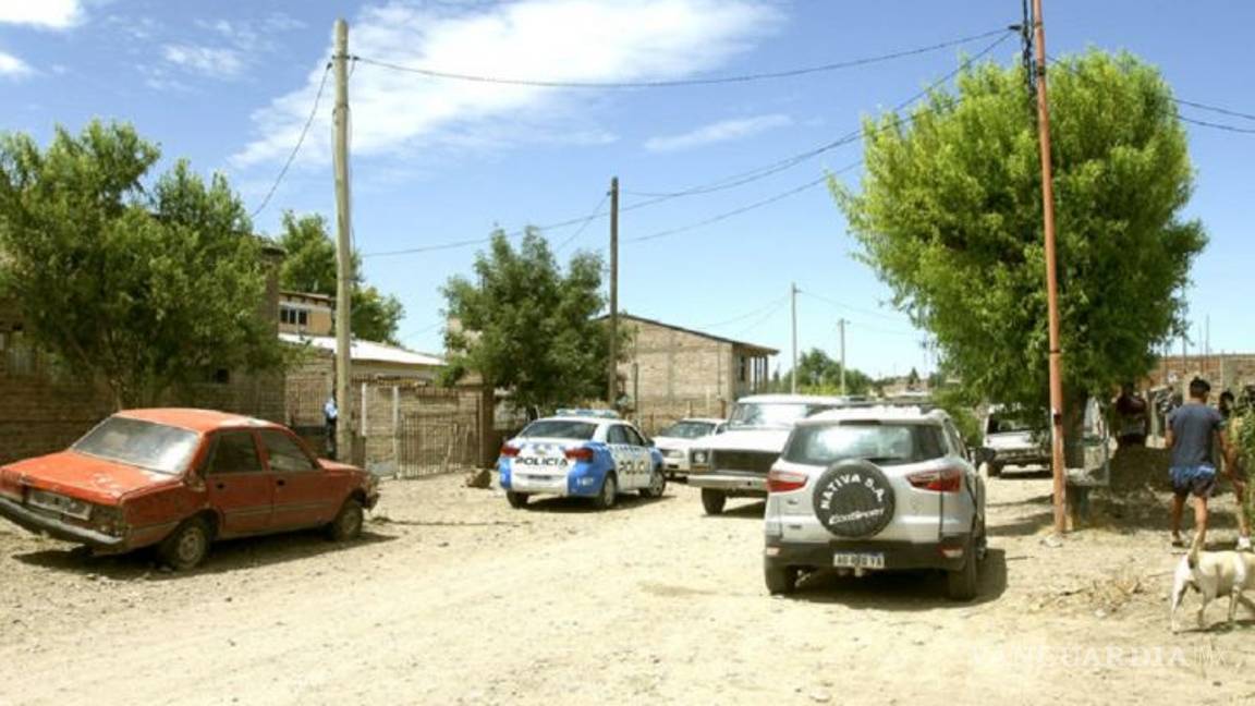 $!“No le pegas más a mamá”, hermanos matan a su padre para defender a su madre