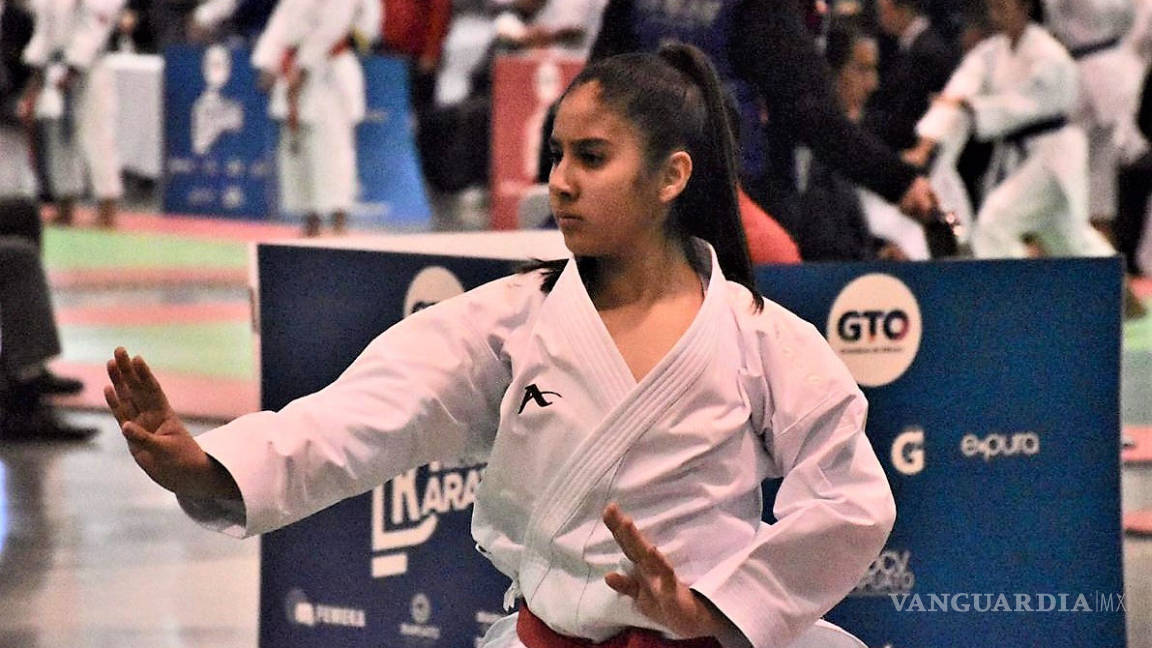 Coahuilenses Brillan en Nacional de Karate