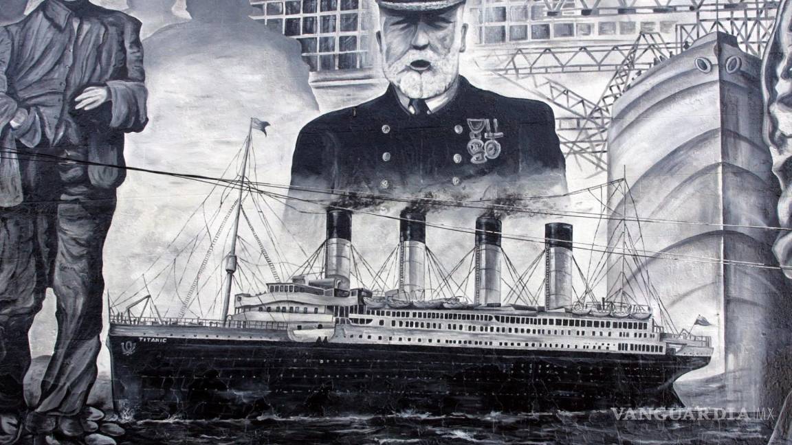 $!Un mural dedicado al RMS Titanic en una calle a lo largo de la carretera Newtownards, al este de Belfast, Irlanda del Norte, Reino Unido.