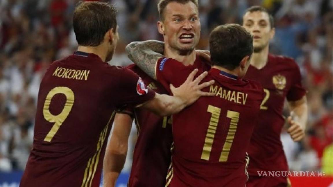 Futbolistas rusos arman riña en estado de ebriedad