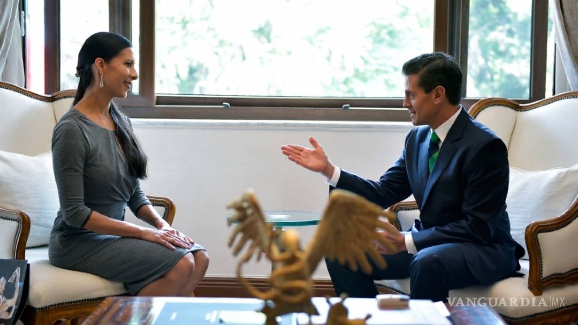 Peña Nieto se reune con la bailarina Elisa Carrillo