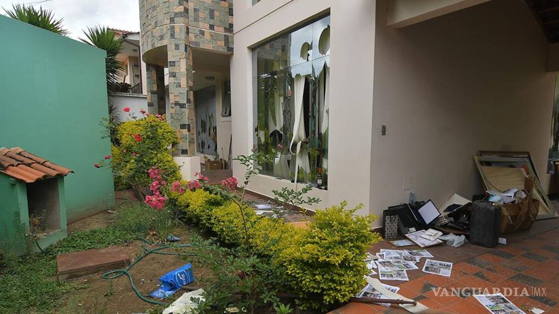 $!Saquean y destrozan la casa de Evo Morales, así quedó
