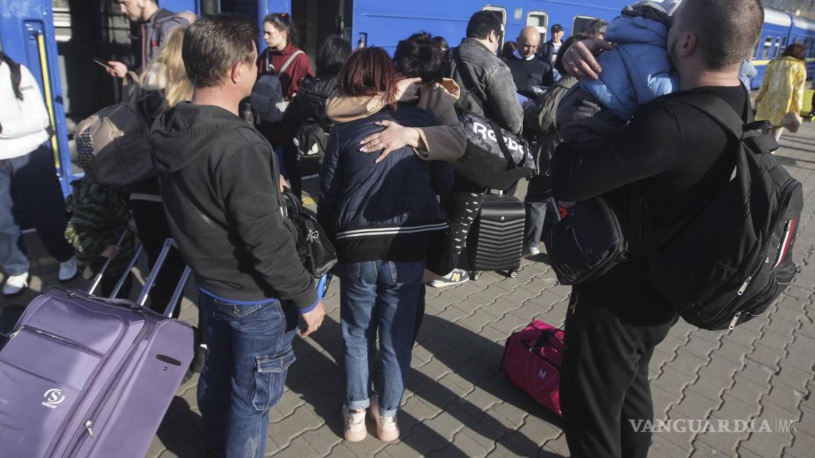 Refugiados ucranianos aumentan a 5.2 millones, alrededor de 3 millones están en Polonia