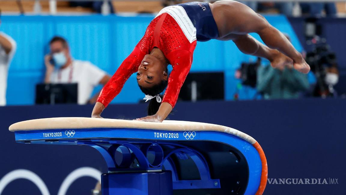 $!Para cuidar su salud mental, Simone Biles se retira de la final de gimnasia