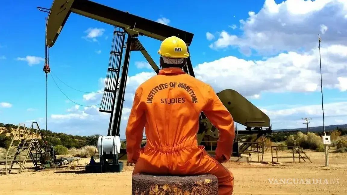 $!“El uso del fracking es pretender tapar un pozo abriendo uno más grande”, dice Alejandro Dávila.